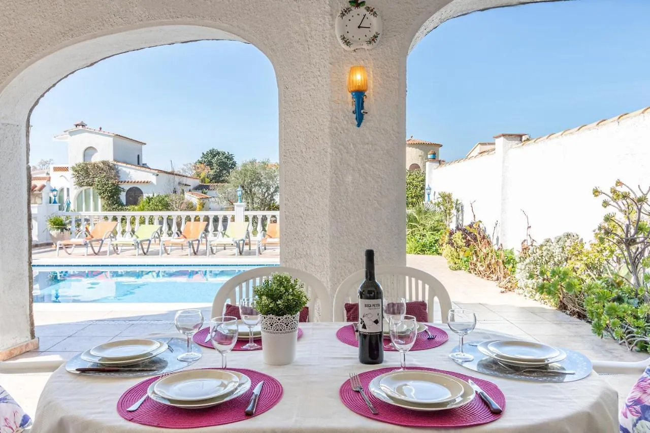 Apart-Rent Villa Creus 0038 Empuriabrava