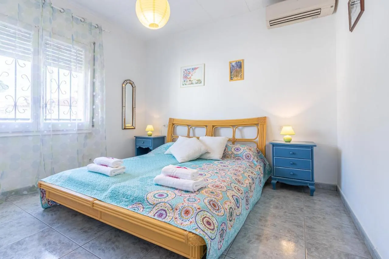 Apart-Rent Villa Creus 0038 Empuriabrava Spain