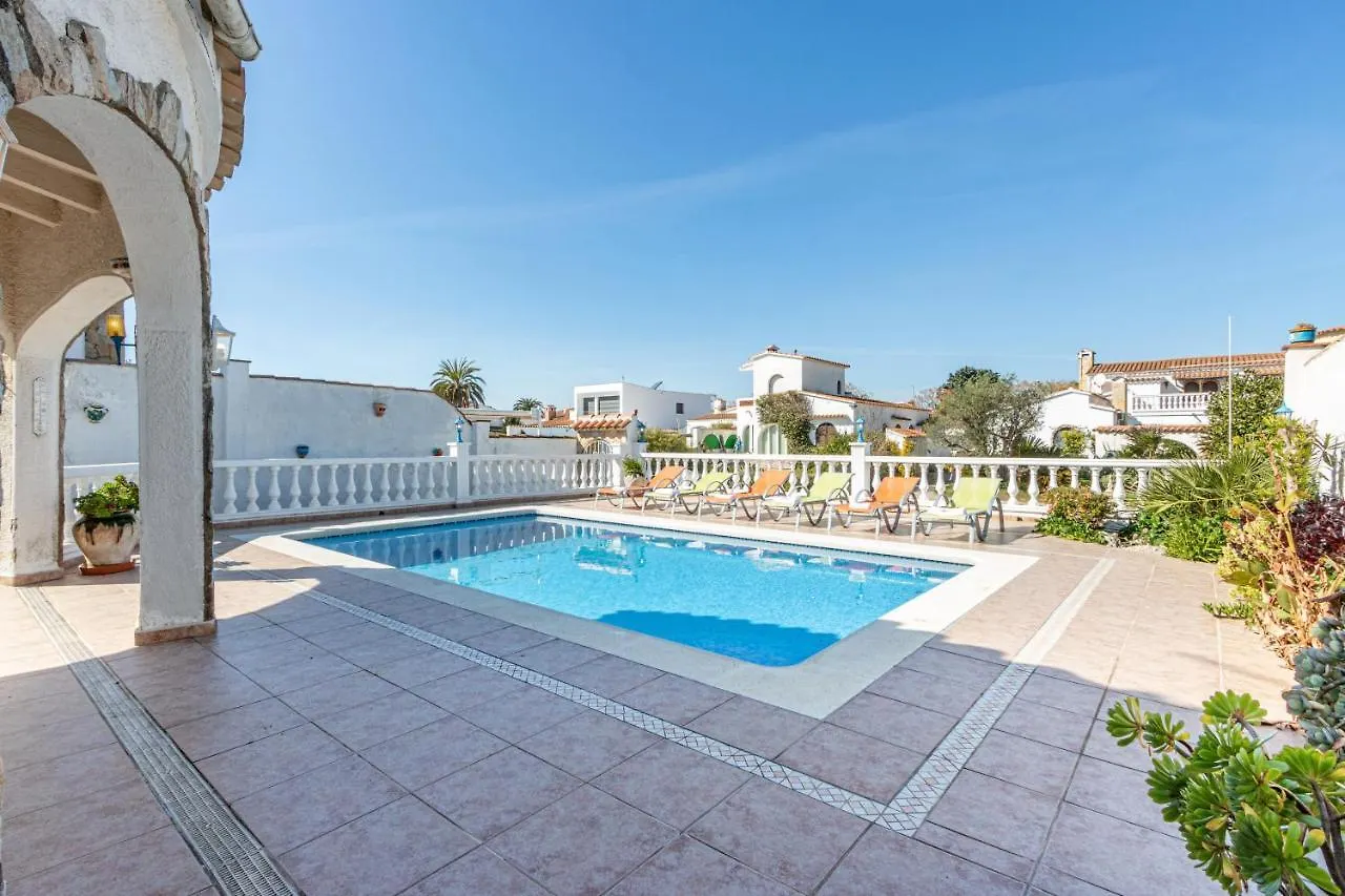 Apart-Rent Villa Creus 0038 Empuriabrava