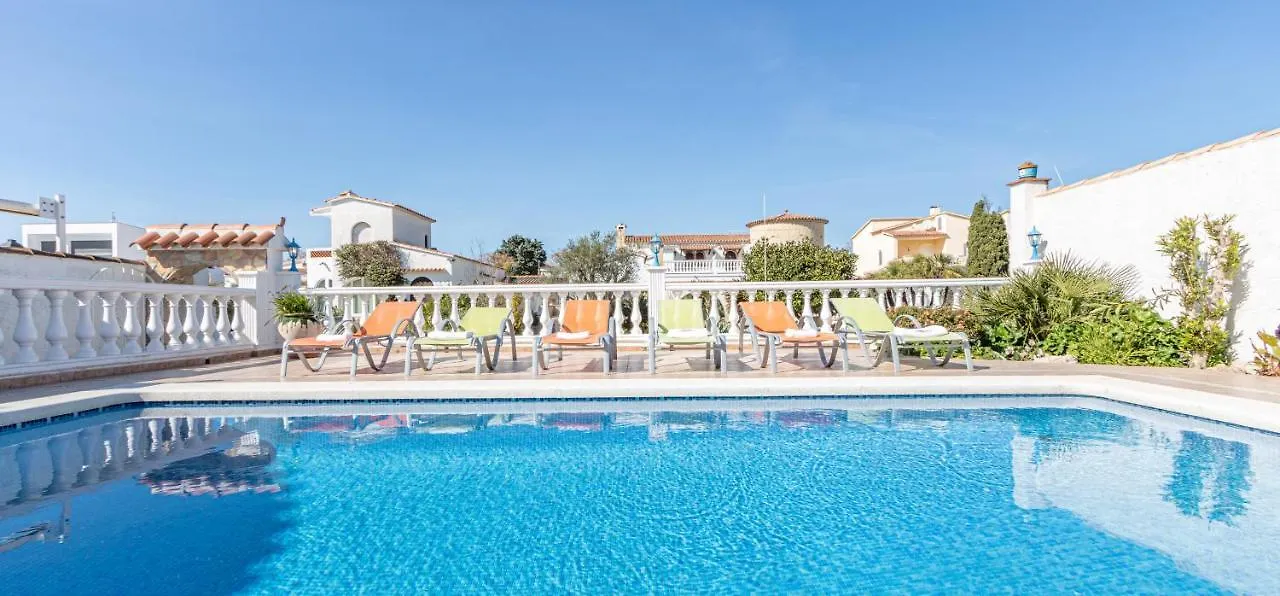 Apart-Rent Villa Creus 0038 Empuriabrava